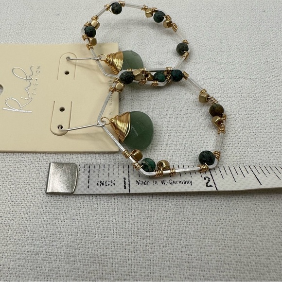 Hexagon Earrings Green Gold Silver Toned - Picture 7 of 7